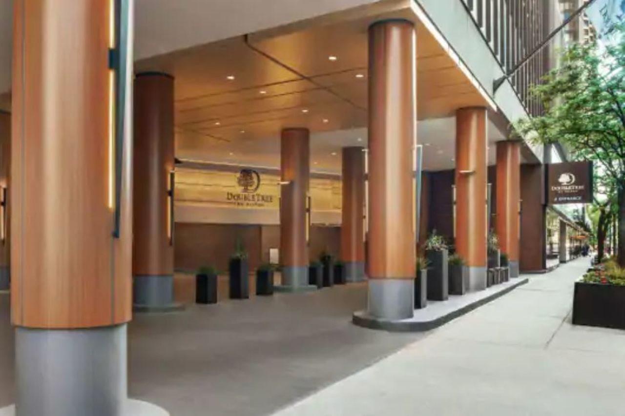 Hotel Hilton Grand Vacations Club Chicago Magnificent Mile Exterior foto