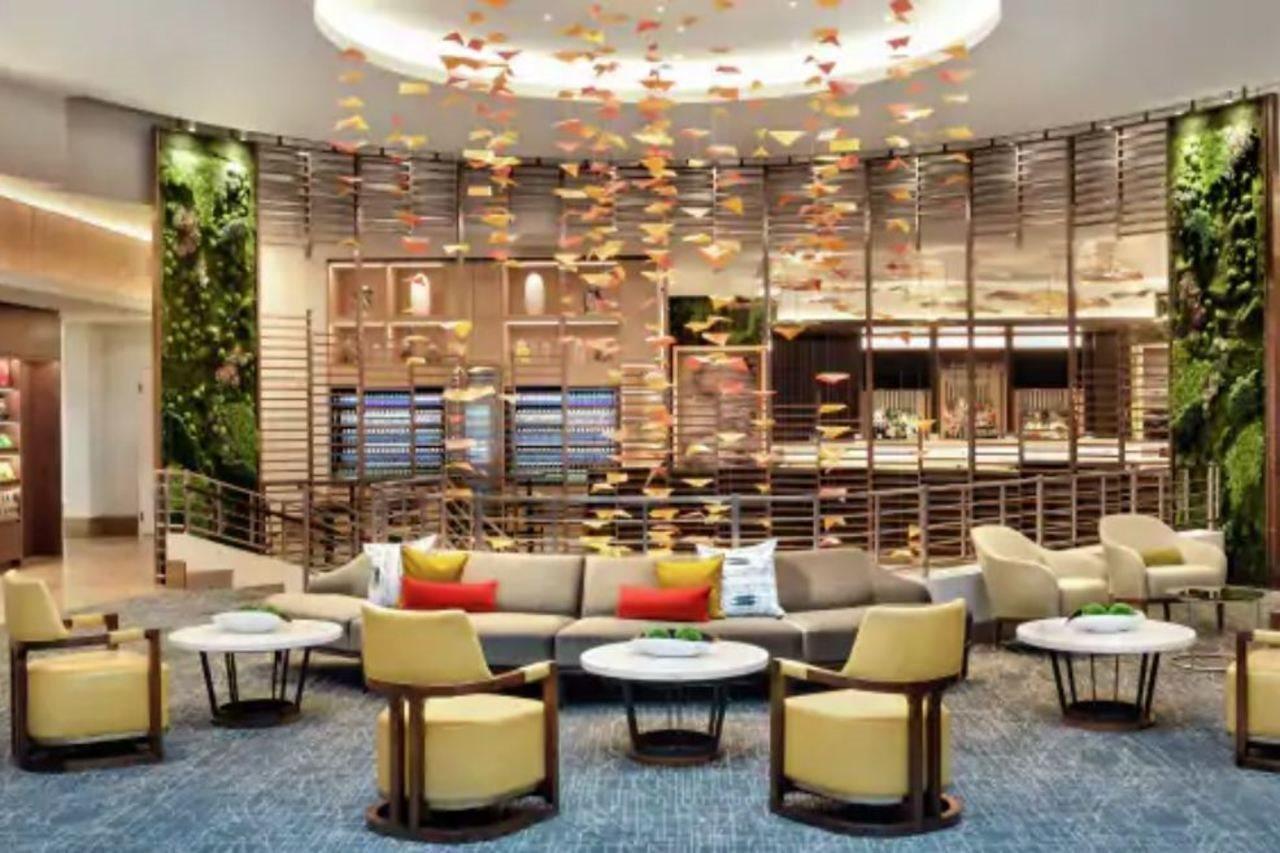 Hotel Hilton Grand Vacations Club Chicago Magnificent Mile Exterior foto